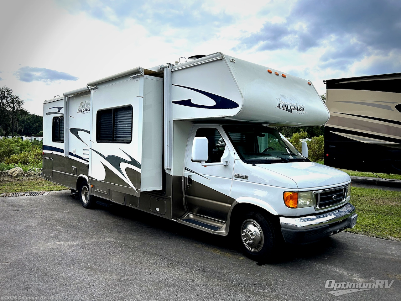 Used 2008 Forest River Forester 2941DS available in Ocala, Florida