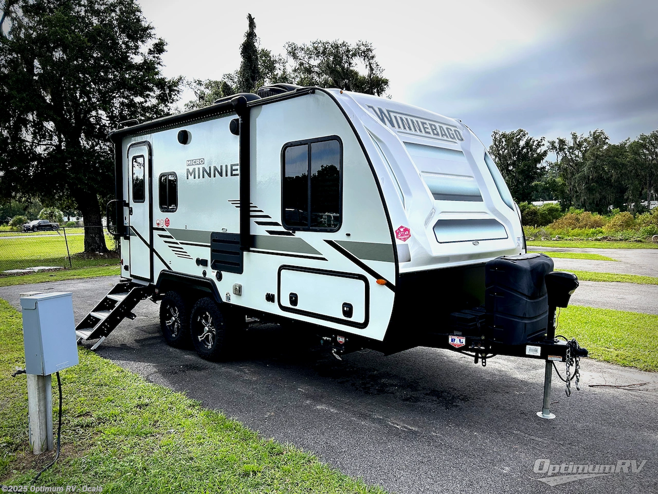 Used 2022 Winnebago Micro Minnie 1808FBS available in Ocala, Florida
