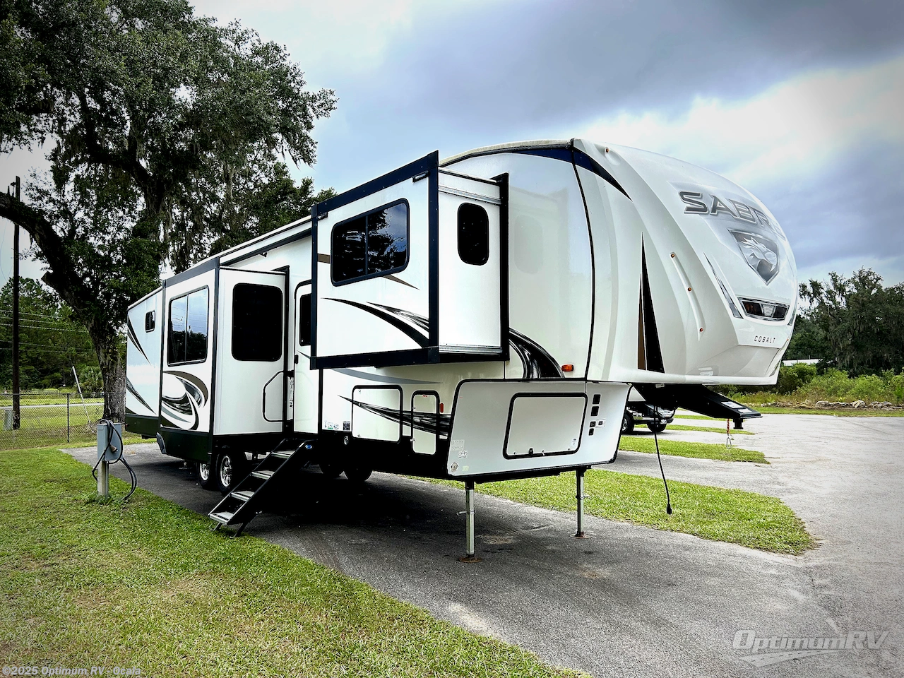 Used 2022 Forest River Sabre 37FLH available in Ocala, Florida