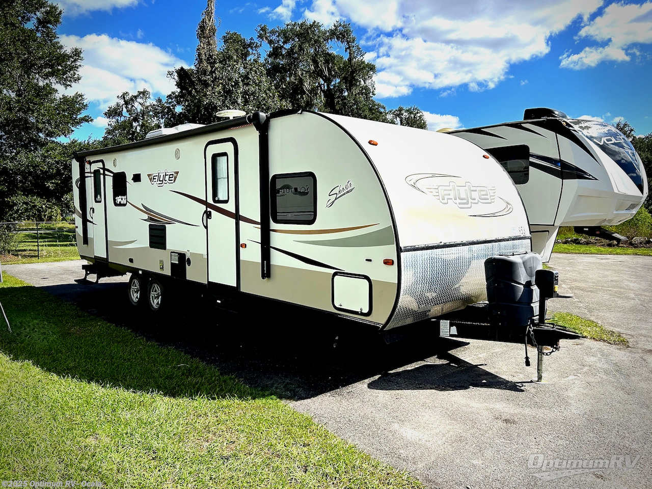 Used 2015 Shasta Flyte 265RL available in Ocala, Florida