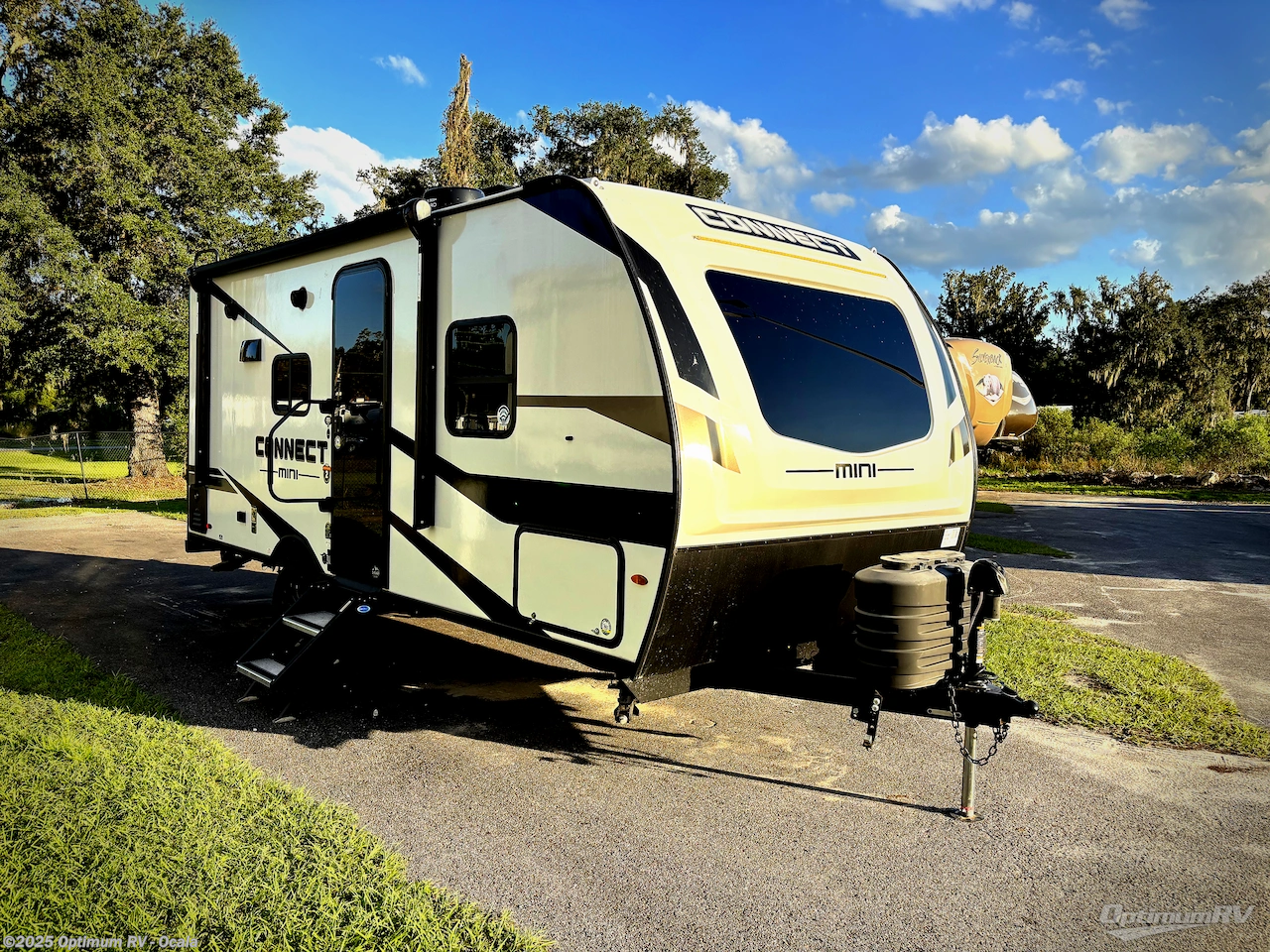 Used 2025 K-Z Connect Mini CM181RB available in Ocala, Florida