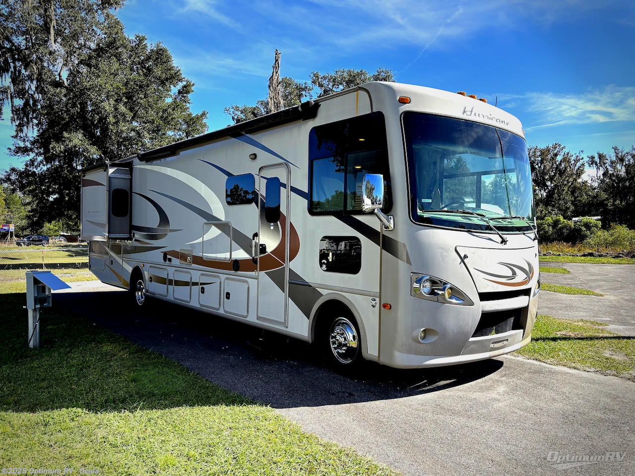 Used 2016 Thor  Hurricane 35C available in Ocala, Florida