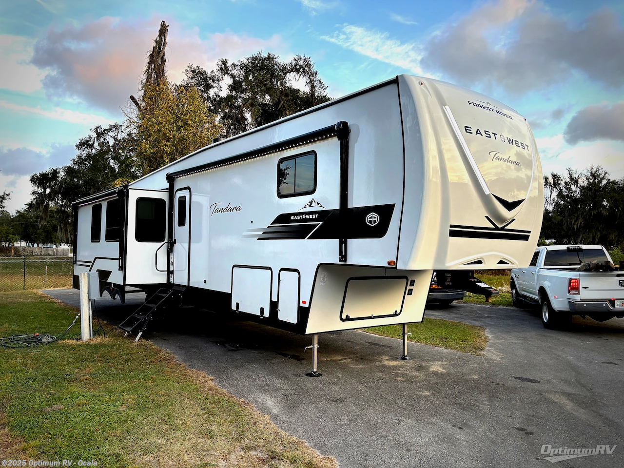 New 2026 East to West Tandara 388LR available in Ocala, Florida