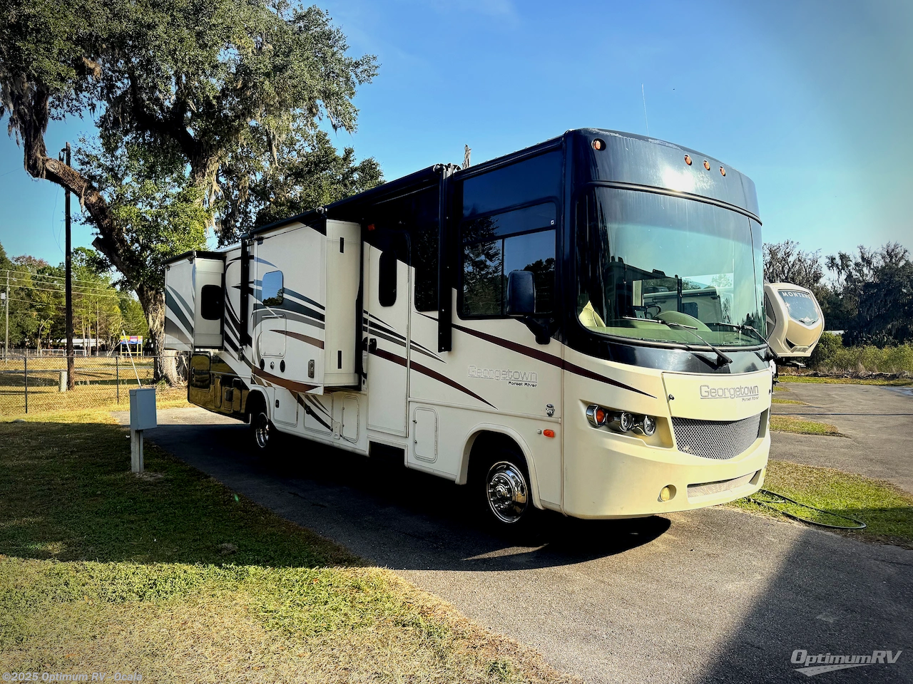 Used 2017 Forest River Georgetown 328TS available in Ocala, Florida