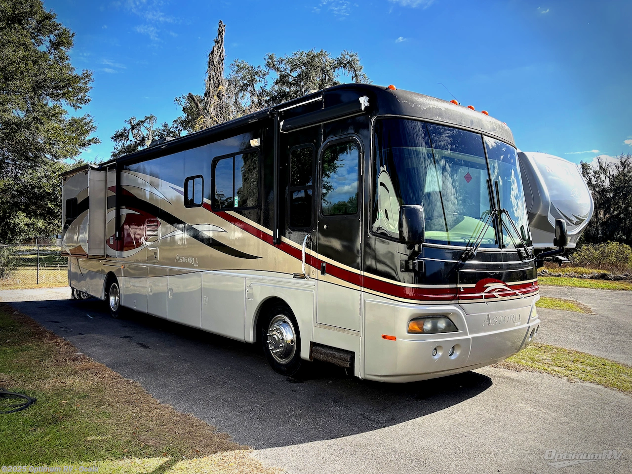 Used 2006 Damon Astoria 3679 available in Ocala, Florida