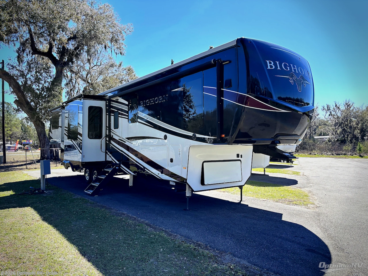 Used 2019 Heartland Bighorn 3980RRD available in Ocala, Florida