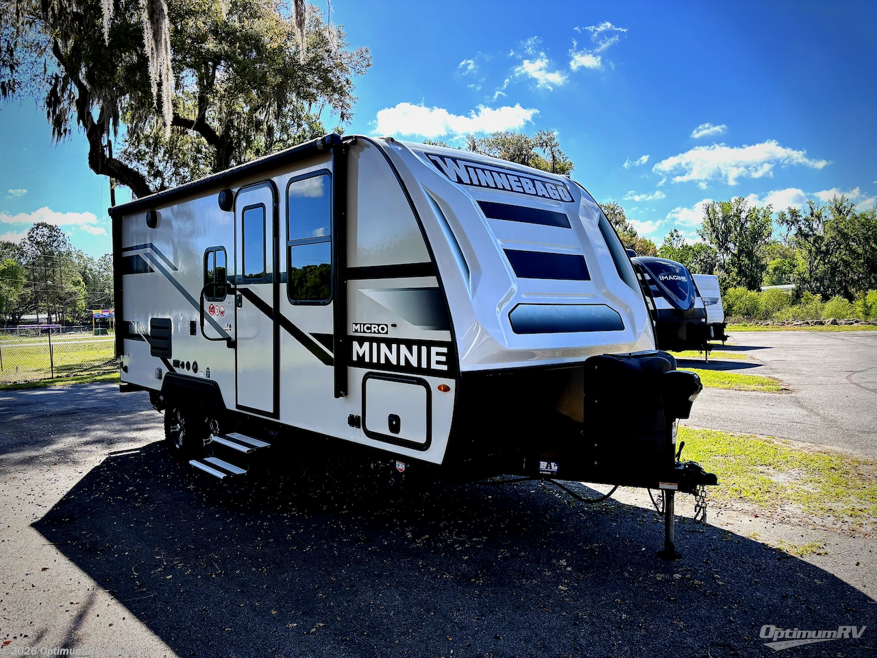 Used 2023 Winnebago Micro Minnie 2108FBS available in Ocala, Florida