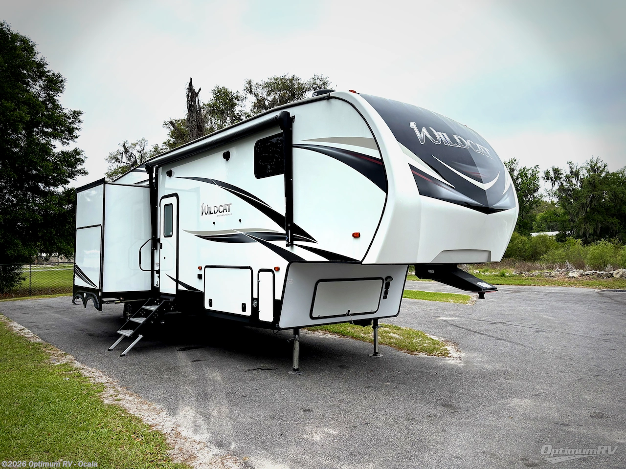 Used 2020 Forest River Wildcat 322RK available in Ocala, Florida