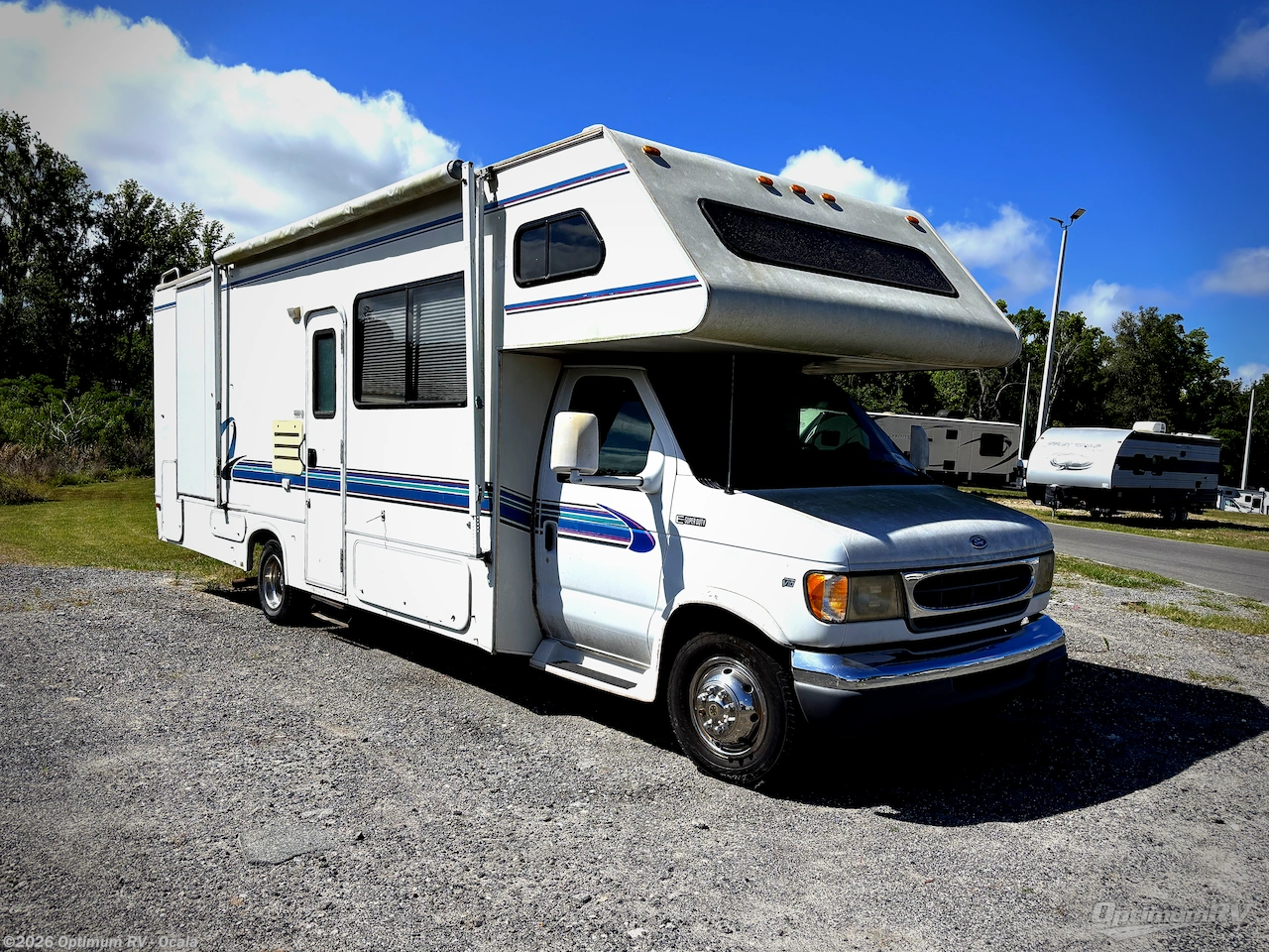 Used 1997 Four Winds  Chateau 28A available in Ocala, Florida