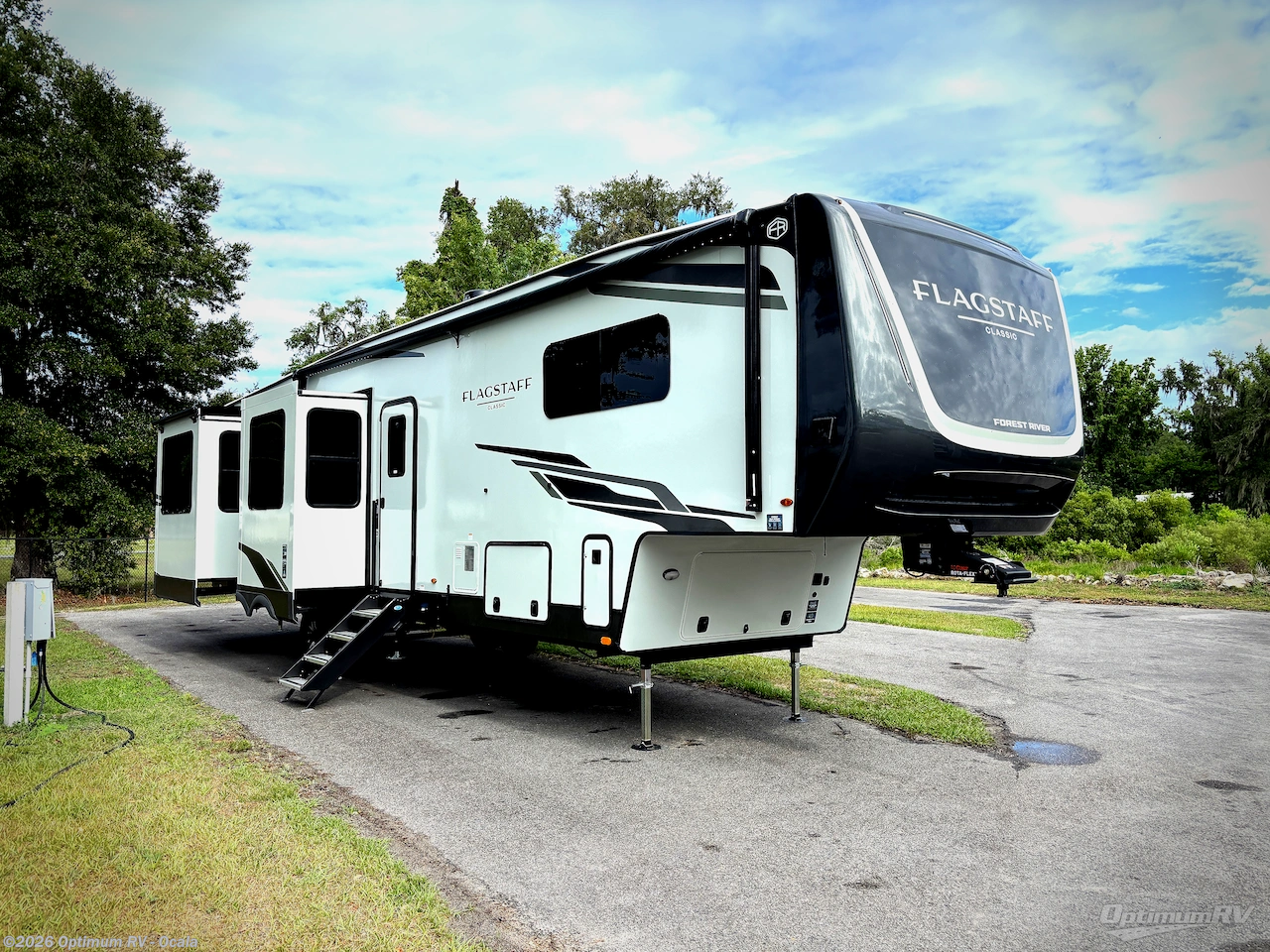 New 2026 Forest River Flagstaff Classic 404CRK available in Ocala, Florida