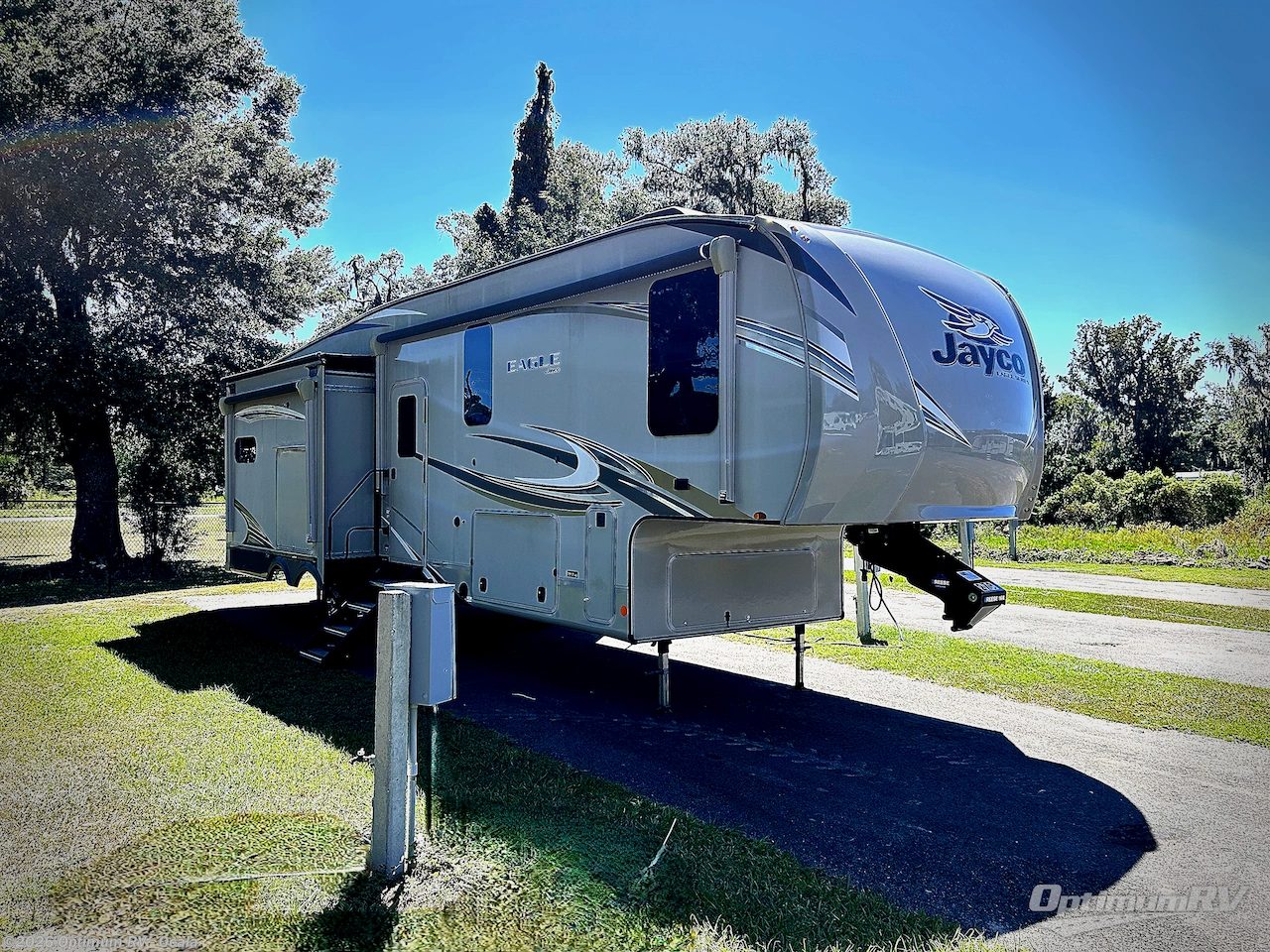 Used 2020 Jayco Eagle 319MLOK available in Ocala, Florida