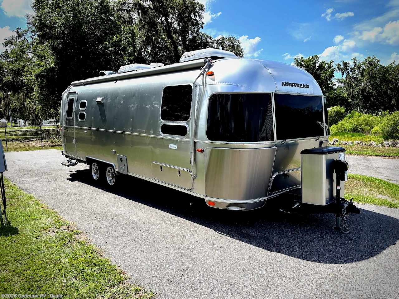 Used 2022 Airstream Flying Cloud 27FB available in Ocala, Florida