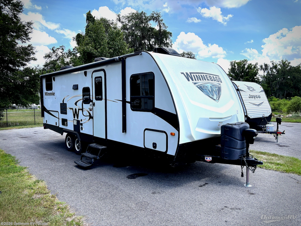 Used 2019 Winnebago Minnie 2455BHS available in Ocala, Florida