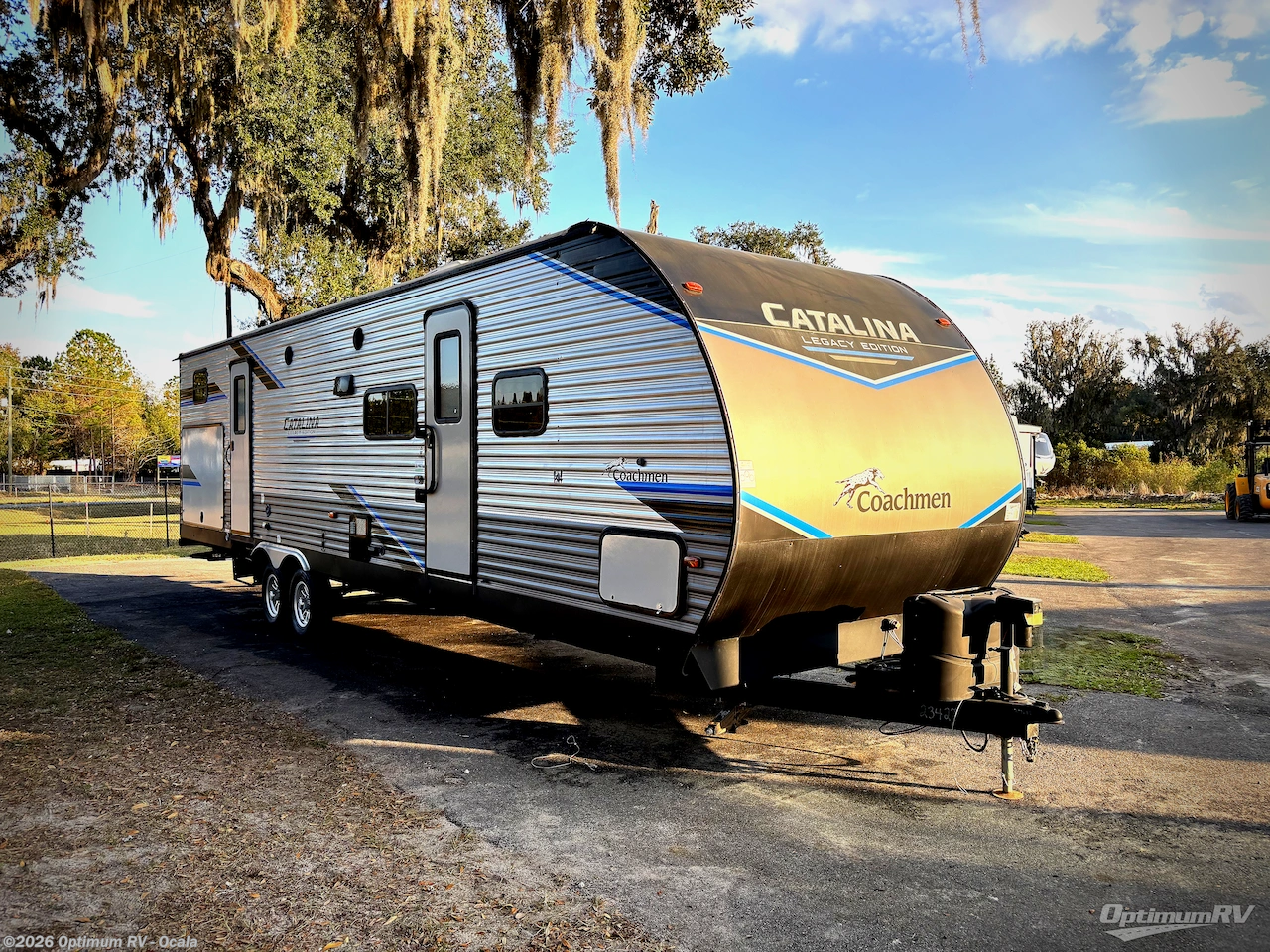 Used 2022 Coachmen Catalina Legacy 323BHDSCK available in Ocala, Florida