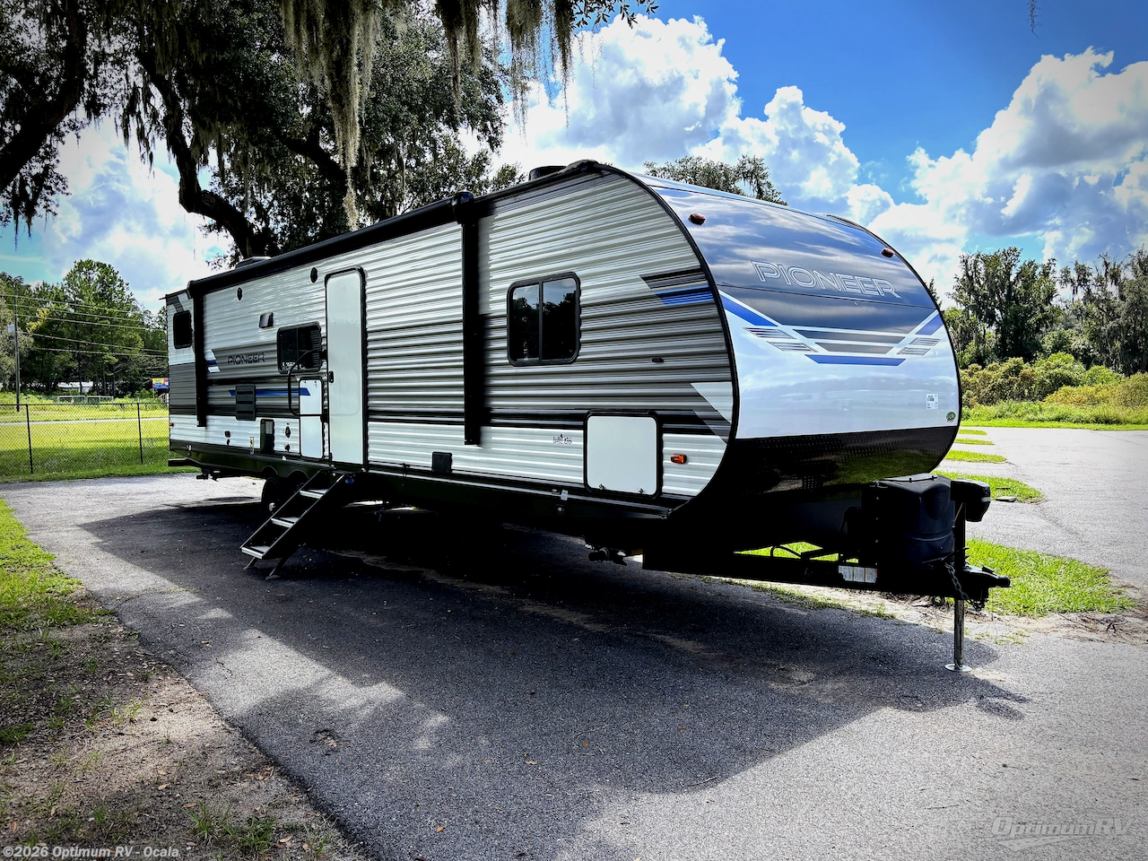 Used 2022  Heartland Pioneer BH 322 by Heartland from Optimum RV - Ocala in Ocala, FL