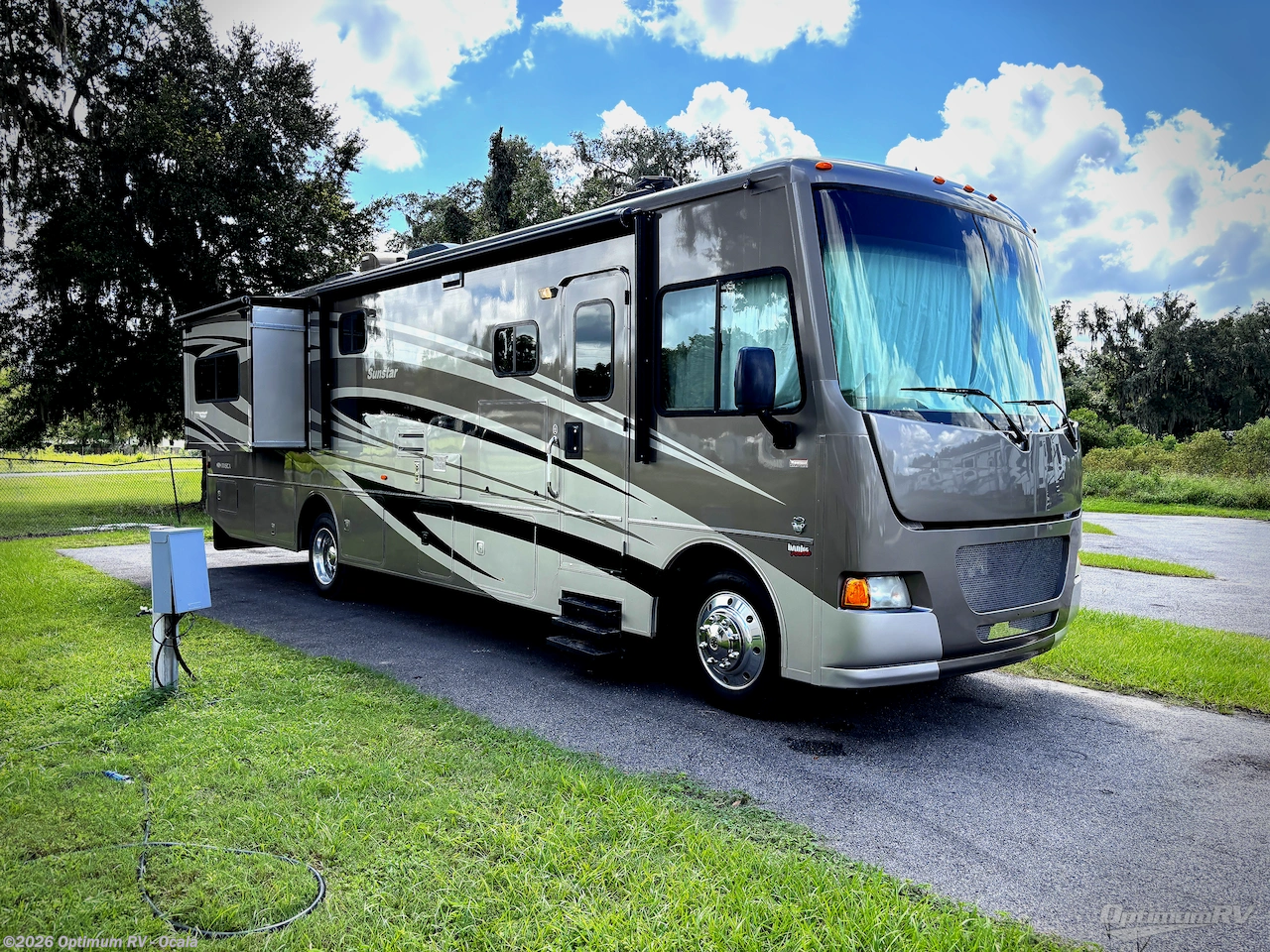 Used 2014 Itasca Sunstar 35F available in Ocala, Florida