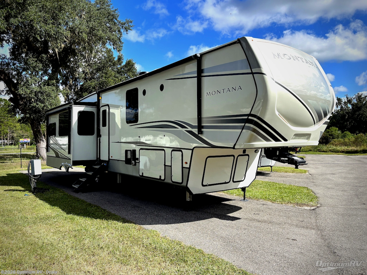 Used 2022 Keystone Montana 3931FB available in Ocala, Florida