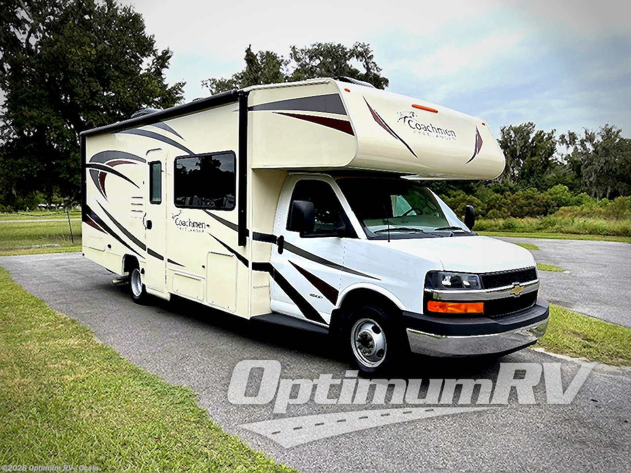 Used 2018  Coachmen Freelander 26RS Chevy 4500 by Coachmen from Optimum RV - Ocala in Ocala, FL
