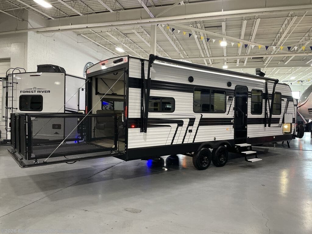 New 2026 Grand Design Momentum MAV 27MAV available in Indianapolis, Indiana