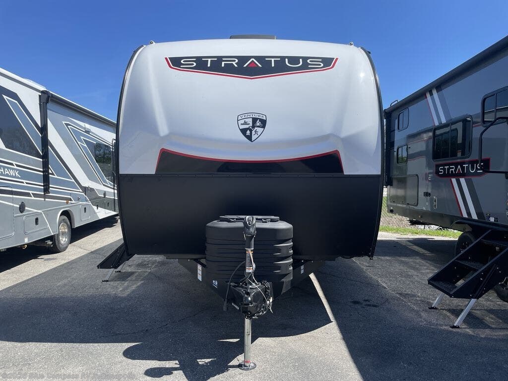 New 2026 Venture RV Stratus SR241VRK available in Indianapolis, Indiana