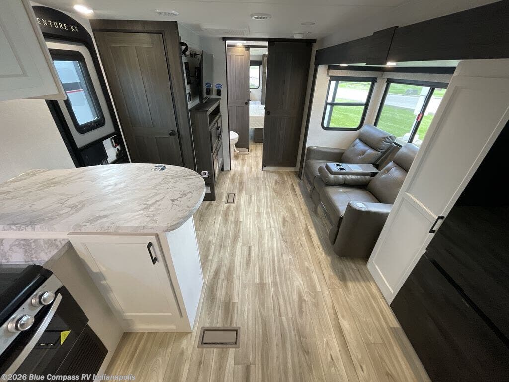 New 2027  Venture RV Stratus SR262VFK by Venture RV from Blue Compass RV Indianapolis in Indianapolis, IN