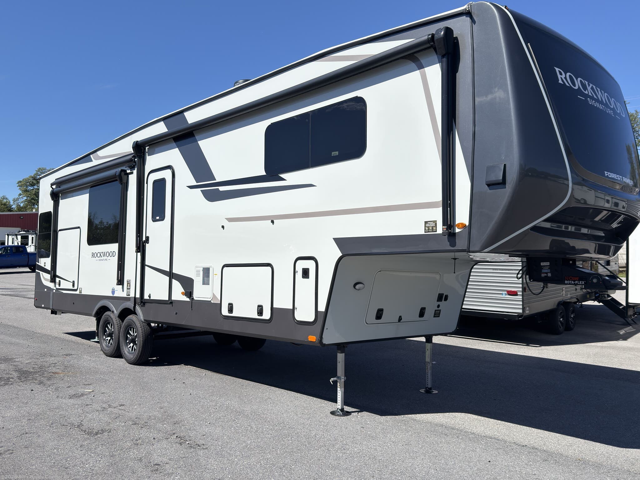 New 2027 Forest River Rockwood Signature R372RL available in Mill Hall, Pennsylvania