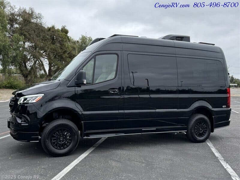 New 2025 Tiffin  GT1 available in Thousand Oaks, California