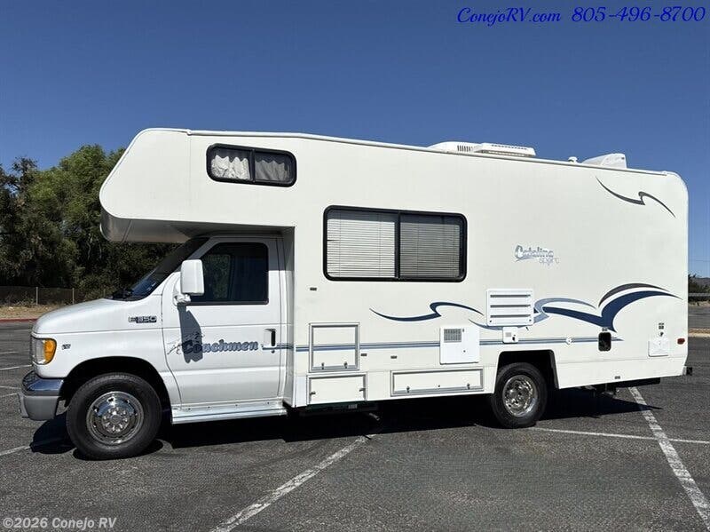Used 2001  Coachmen Catalina  by Coachmen from Conejo RV in Thousand Oaks, CA