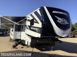 New 2025 Jayco Seismic 399 available in Paynesville, Minnesota