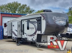 Used 2015 Palomino Columbus F385BH available in Rice, Texas
