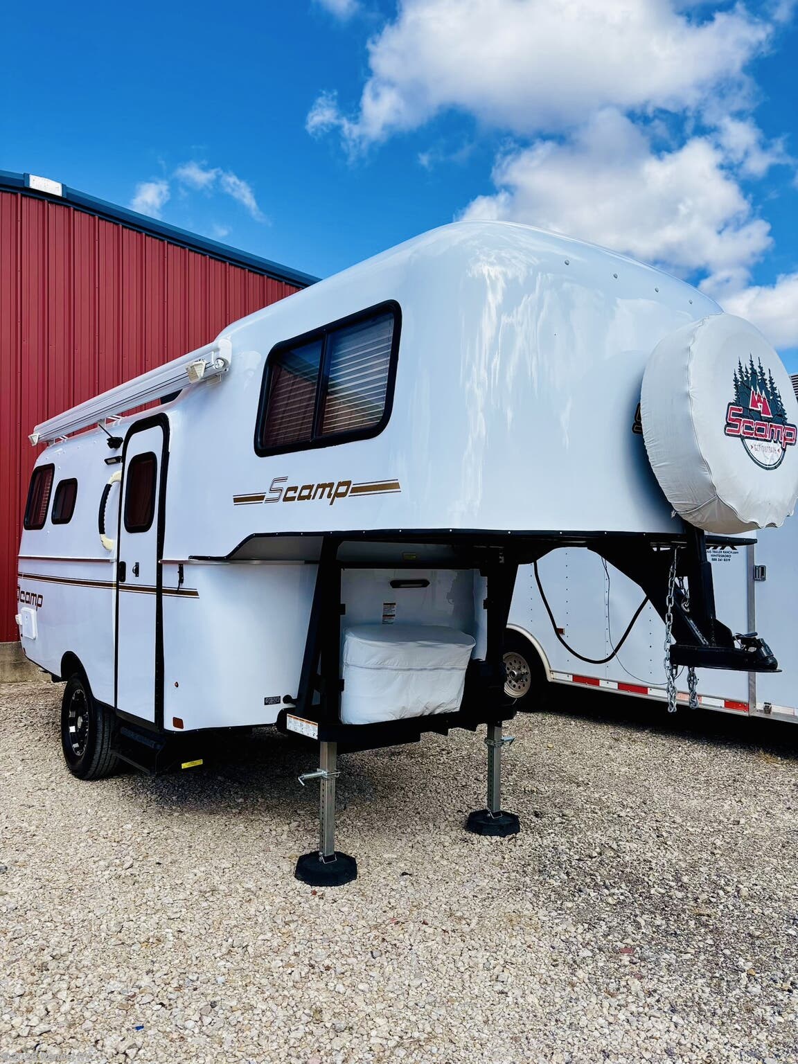 Used 2023 Scamp 19 Deluxe  available in Rice, Texas
