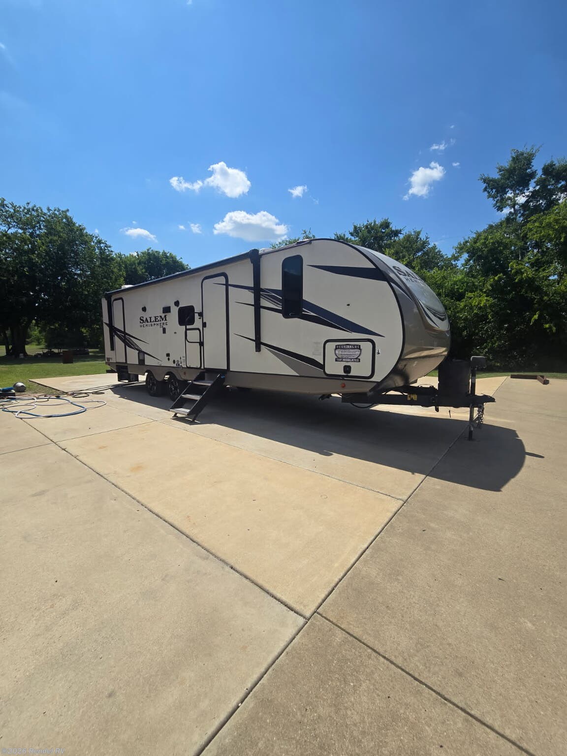 Used 2022 Forest River Salem Hemisphere Hyper-Lyte 26BHHL available in Rice, Texas