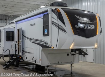 New 2022 Jayco Eagle 317RLOK available in Grand Rapids, Michigan