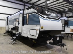 New 2023 CrossRoads Zinger 320FB available in Grand Rapids, Michigan