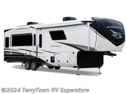 New 2024 Jayco Pinnacle 38FBRK available in Grand Rapids, Michigan