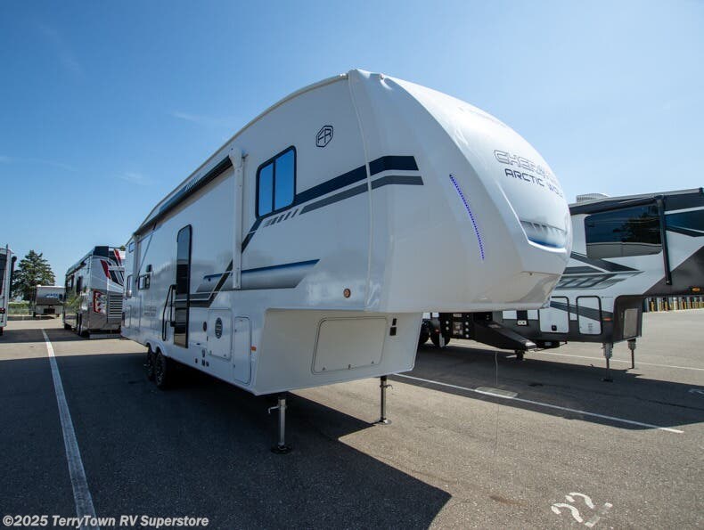 New 2026 Forest River Cherokee Arctic Wolf 287BH available in Grand Rapids, Michigan