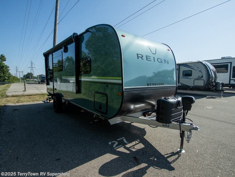 New 2026 Keystone Reign 19RK available in Grand Rapids, Michigan