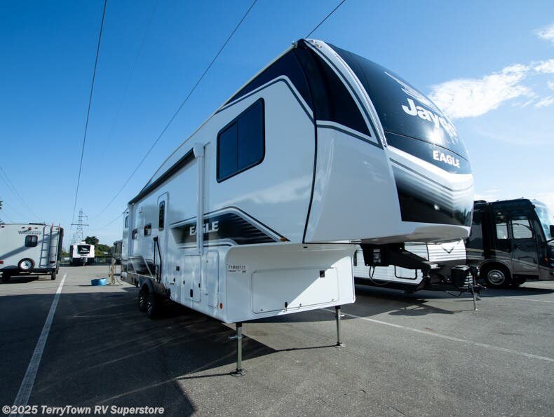 New 2026 Jayco Eagle HT 29DDB available in Grand Rapids, Michigan