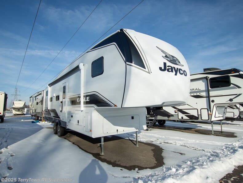 New 2026 Jayco Eagle SLE 28BHU available in Grand Rapids, Michigan