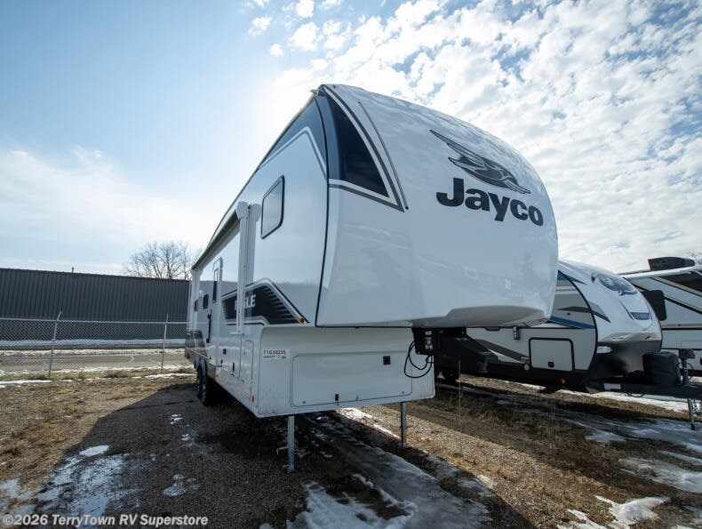 New 2026 Jayco Eagle SLE 28BHU available in Grand Rapids, Michigan