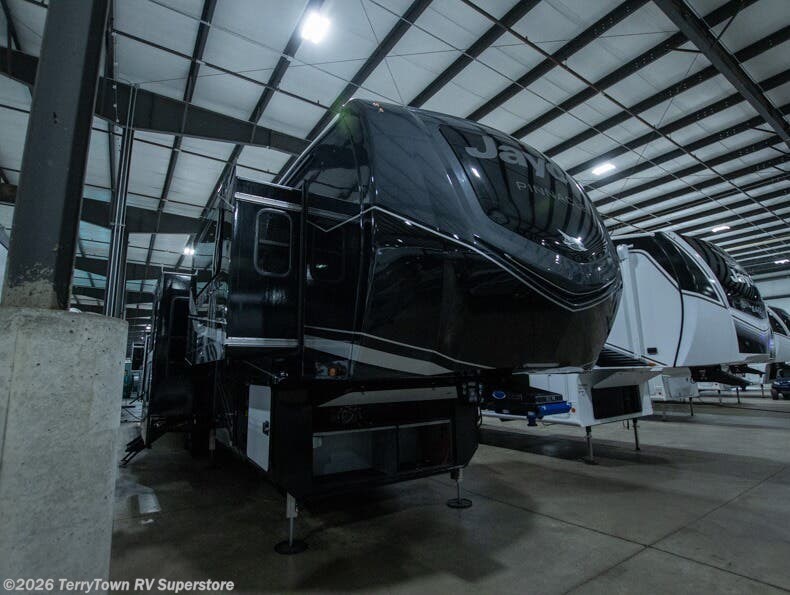New 2026 Jayco Pinnacle 39FLOK available in Grand Rapids, Michigan