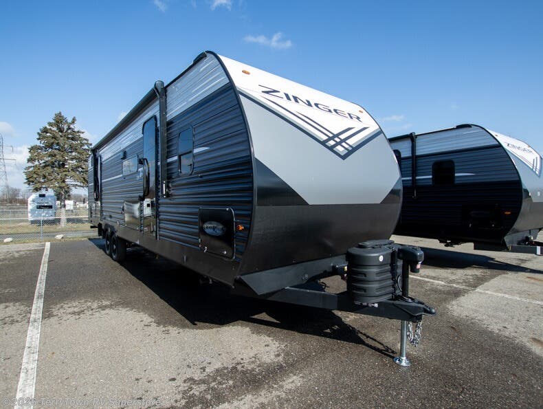 New 2026 CrossRoads Zinger 328SB available in Grand Rapids, Michigan