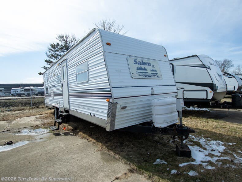 Used 2003 Forest River Salem 295BHSL available in Grand Rapids, Michigan