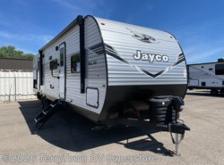 New 2026 Jayco Jay Flight SLX 321BDS available in Grand Rapids, Michigan