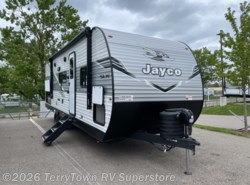 New 2026 Jayco Jay Flight SLX 261BHS available in Grand Rapids, Michigan