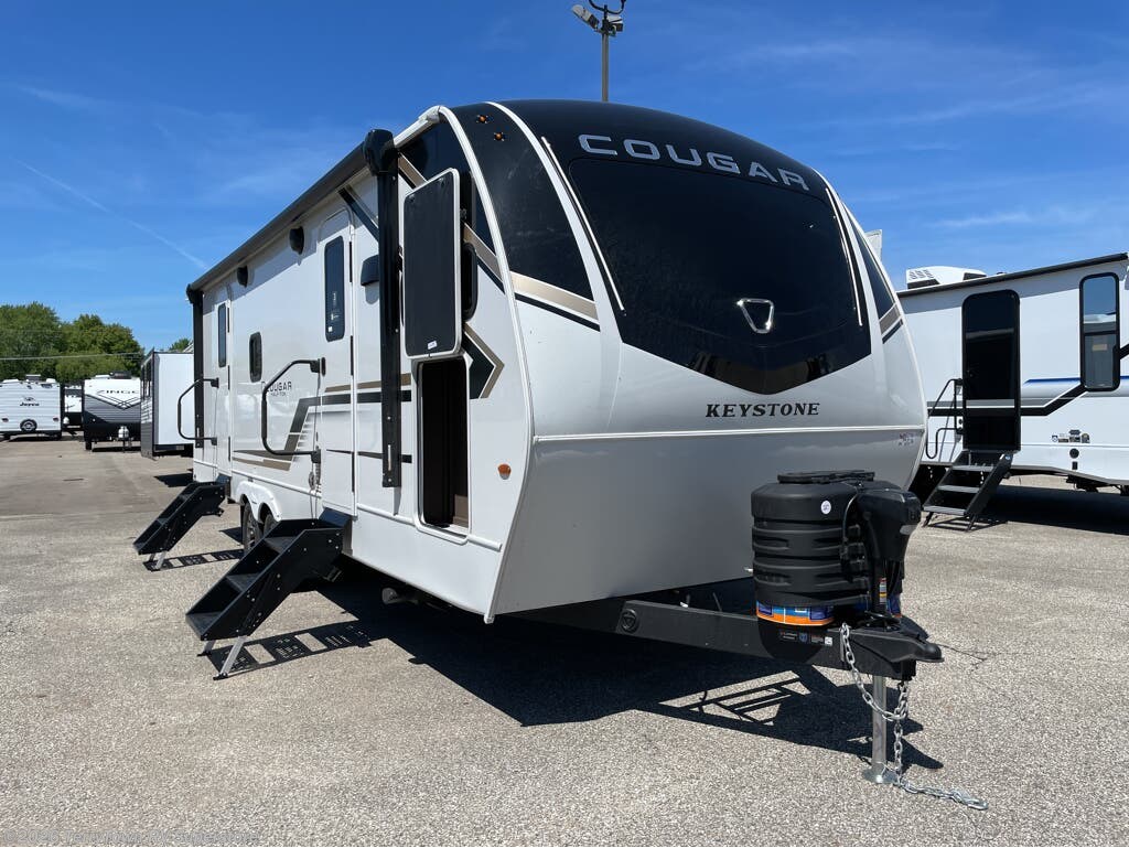 New 2026 Keystone Cougar Half-Ton 25FKD available in Grand Rapids, Michigan