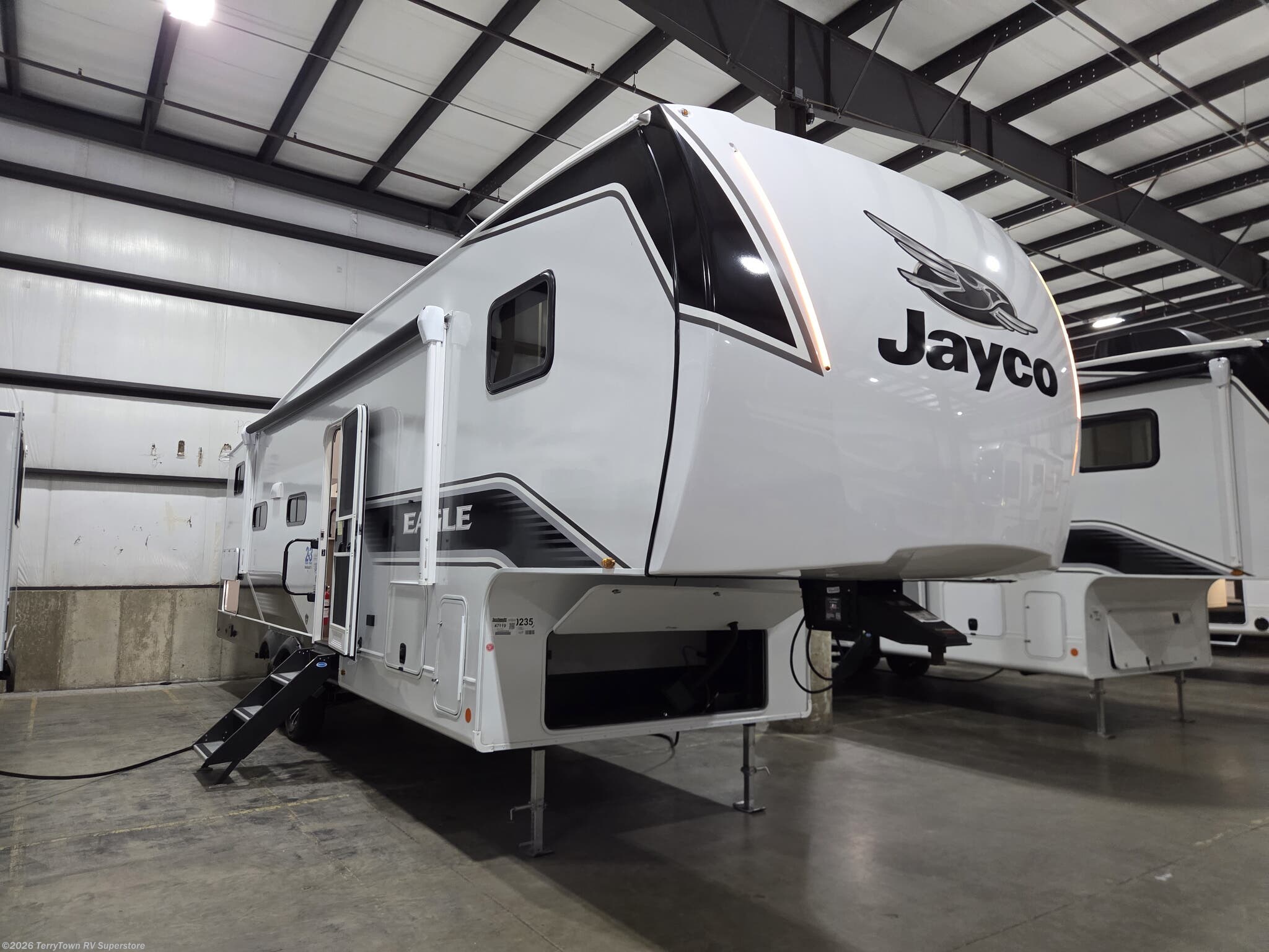 New 2026 Jayco Eagle SLE 28BHU available in Grand Rapids, Michigan