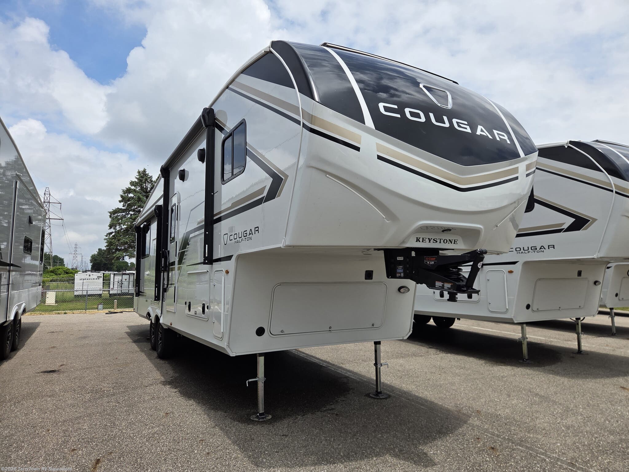 New 2027 Keystone Cougar Half-Ton 26RKE available in Grand Rapids, Michigan