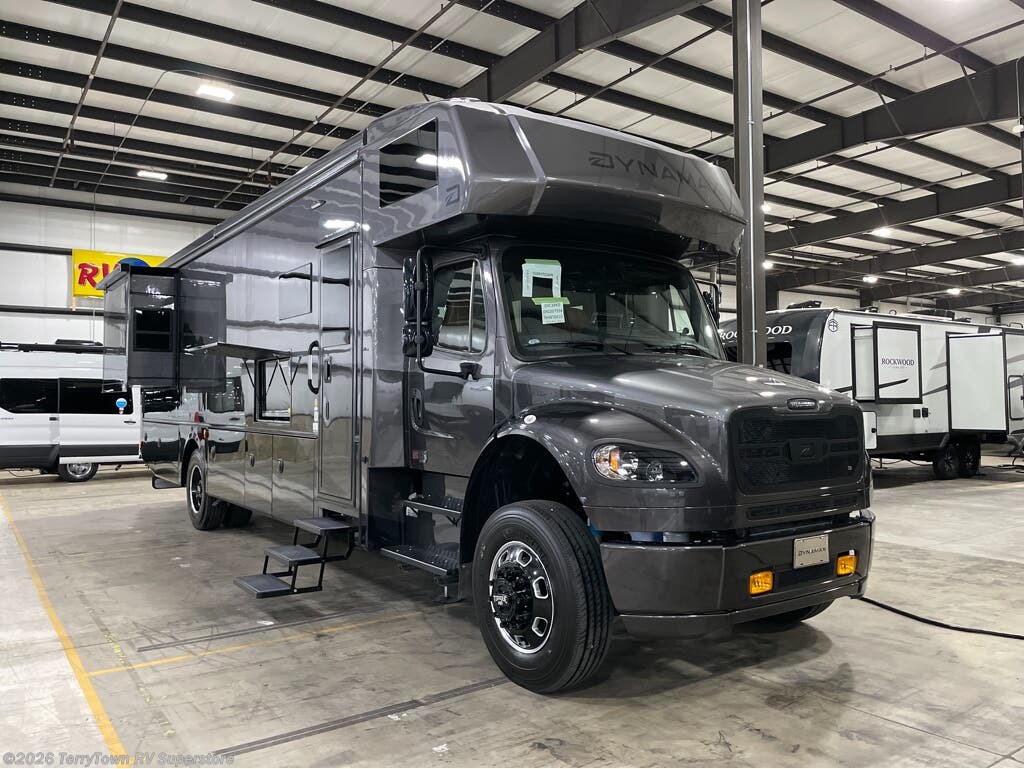 New 2027 Dynamax Corp DX3 34KD available in Grand Rapids, Michigan
