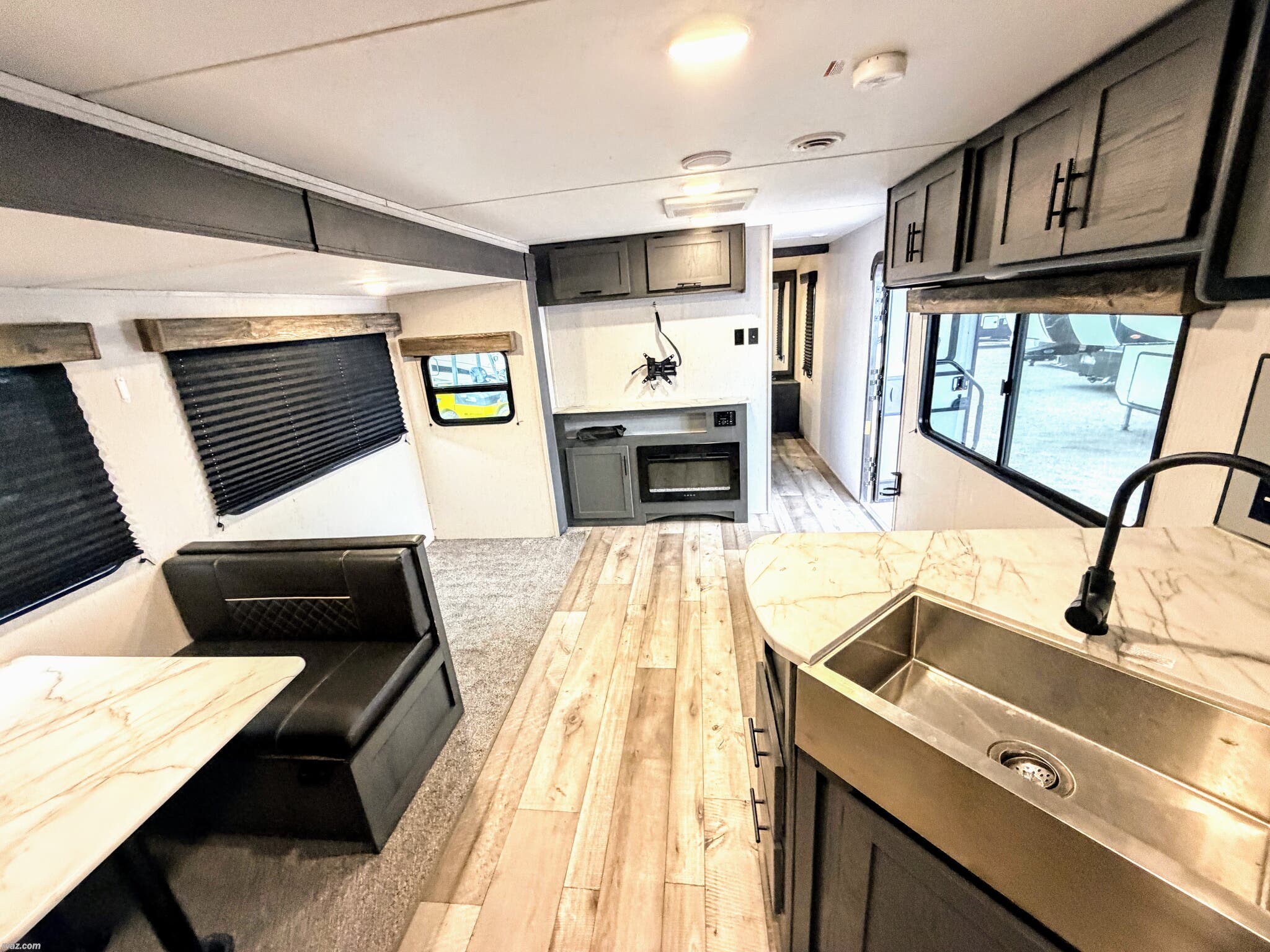 Used 2022 Dutchmen Aristocrat 2880RKS available in Mesa, Arizona